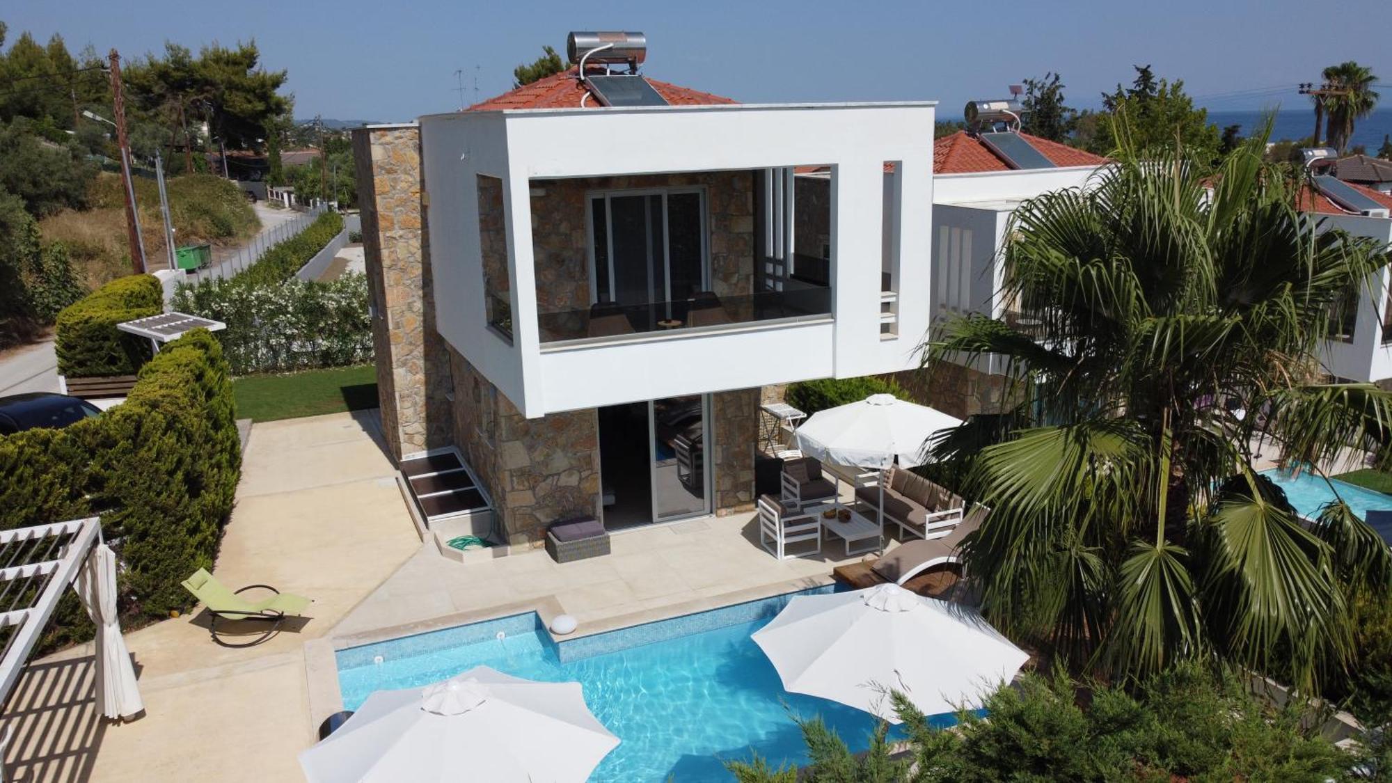 Villa Douglas - Private Pool, Bbq, 4Bdrms, View 佩科霍里 外观 照片