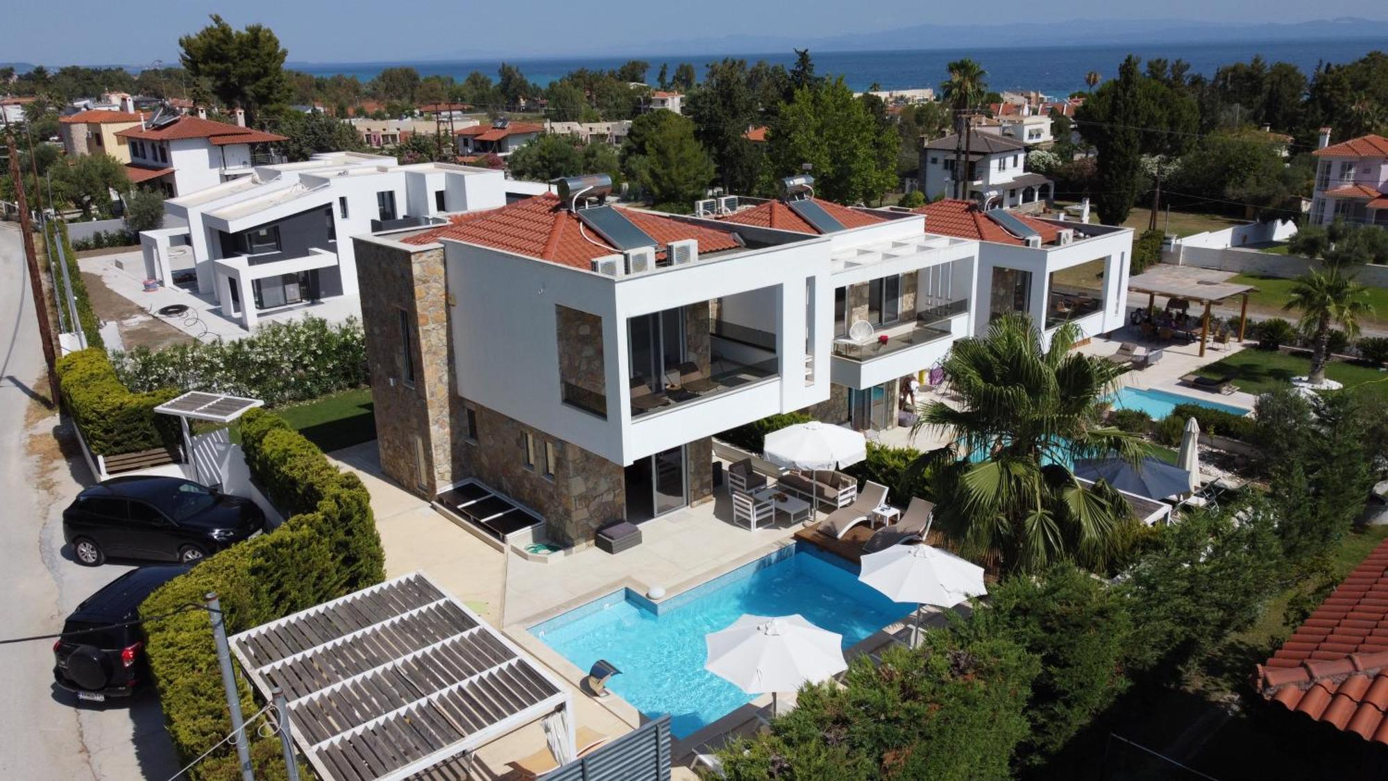 Villa Douglas - Private Pool, Bbq, 4Bdrms, View 佩科霍里 外观 照片